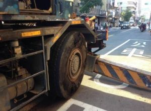 ���ؙC���ⱬ̥ ��һ��܇�v