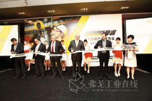 2014��9��1����Ħ�Morris Crane Systems����ʽ�����M(j��n)���Ї�(gu��)�Ј�(ch��ng)