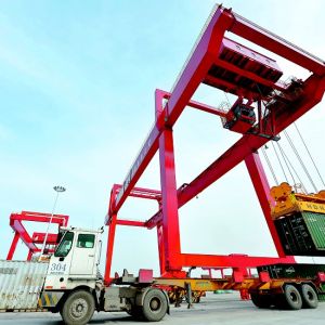 �T��/�������ؙC�������������c��B